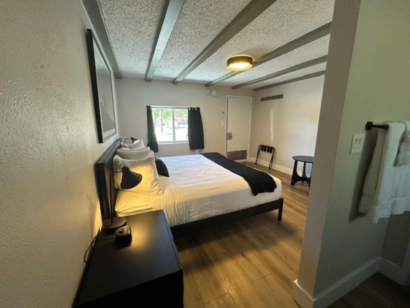 סטימבואט ספרינגס Western Lodge מראה חיצוני תמונה